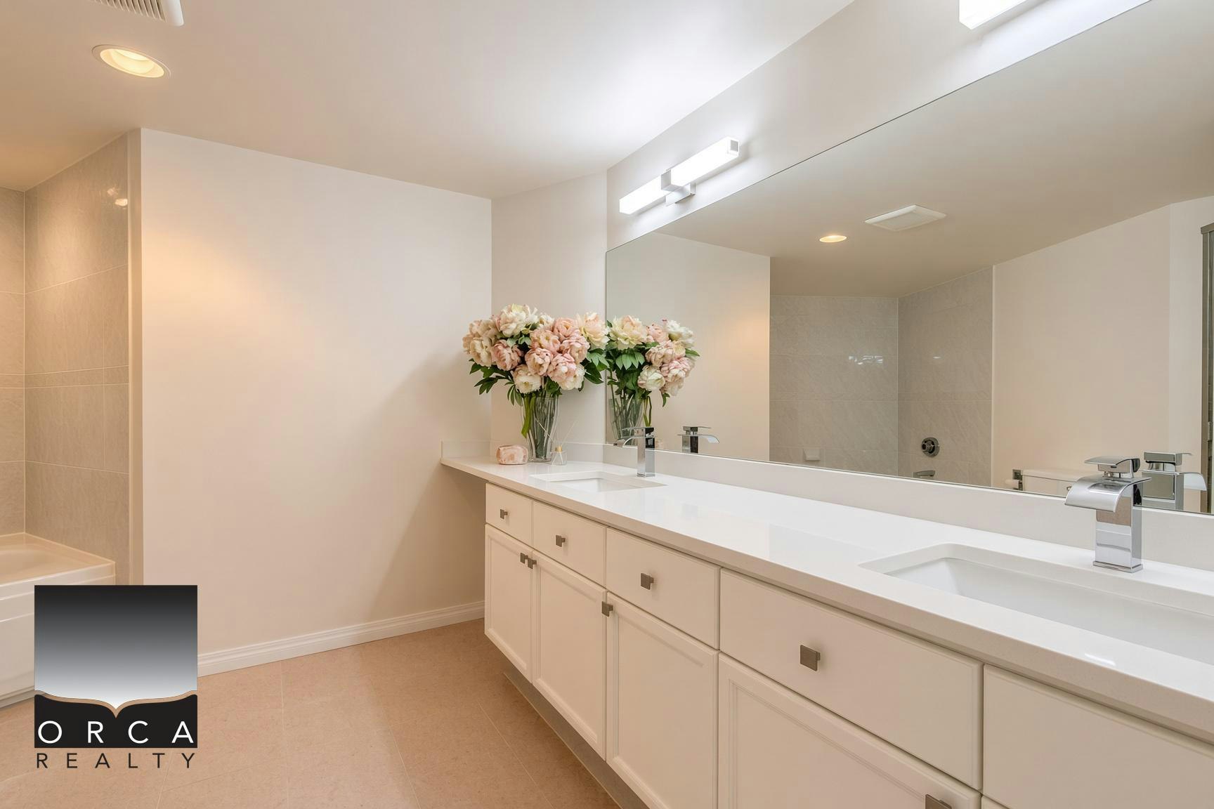 8 Laguna Court, New Westminster, BC, V3M 6W3 - 20