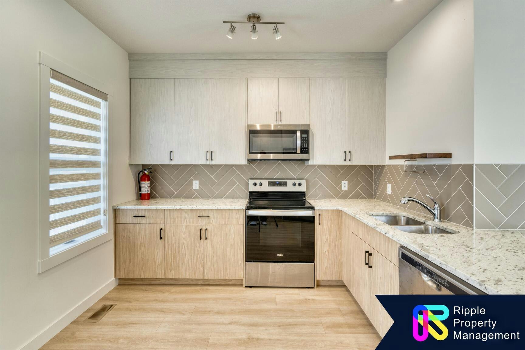 250 Livingston Common Northeast - N, Calgary, AB, T4B 3P6 - 16