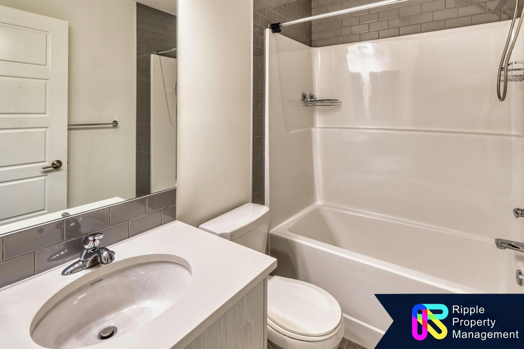 250 Livingston Common Northeast - N, Calgary, AB, T4B 3P6 - 9