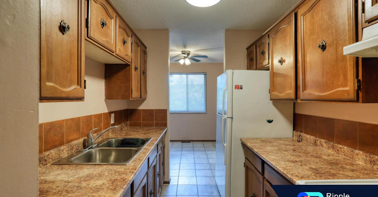 C-7712 Bowness Road Northwest, Calgary, AB, T3B 0H1 - 7