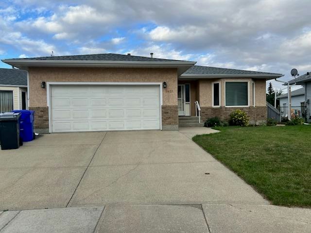 5621 58 Avenue, Olds, AB, T4H 1K4