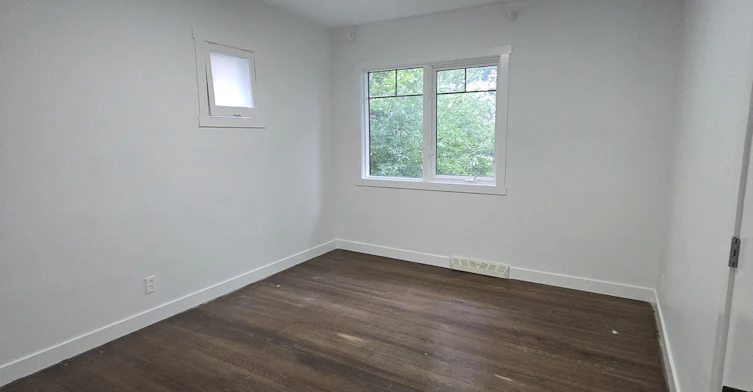 2204 25 Avenue Northwest, Calgary, AB, T2M 2C1 - 7