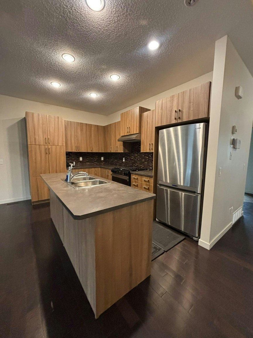 194 Skyview Springs Crescent Northeast, Calgary, AB, T3N 0B8 - 4