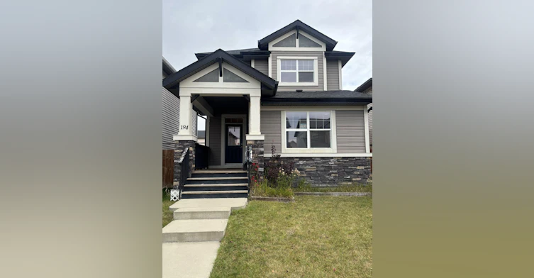 194 Skyview Springs Crescent Northeast, Calgary, AB, T3N 0B8