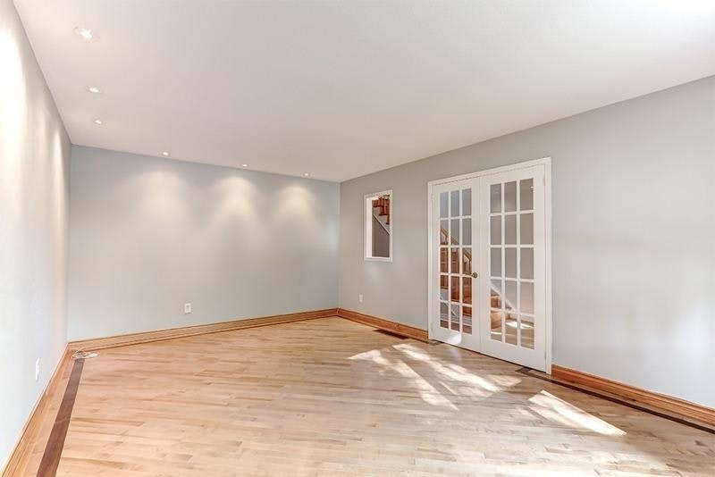 A-105 Mcclellan Road, Ottawa, ON, K2H 5V7 - 5