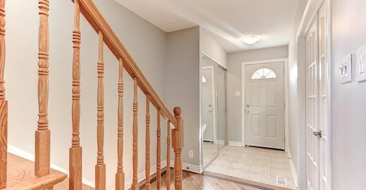 A-105 Mcclellan Road, Ottawa, ON, K2H 5V7 - 2