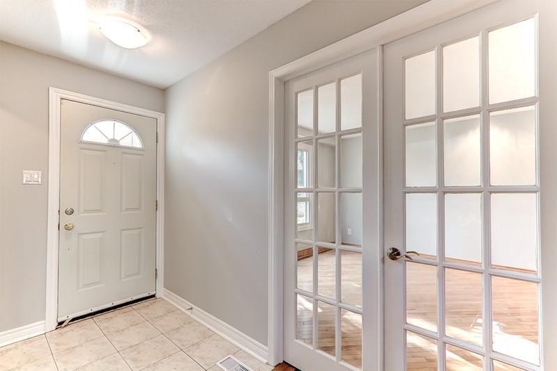 A-105 Mcclellan Road, Ottawa, ON, K2H 5V7