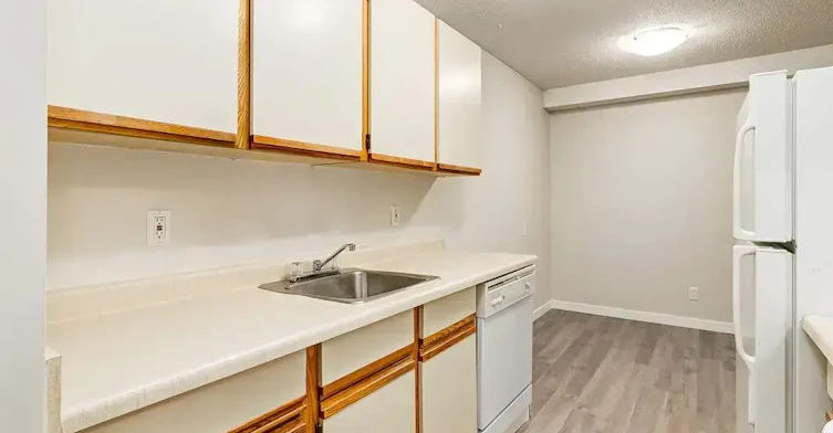 308-2207 47 Avenue, Lloydminster City West, AB, S9V 1R1 - 7