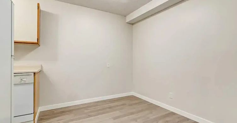 308-2207 47 Avenue, Lloydminster City West, AB, S9V 1R1 - 11