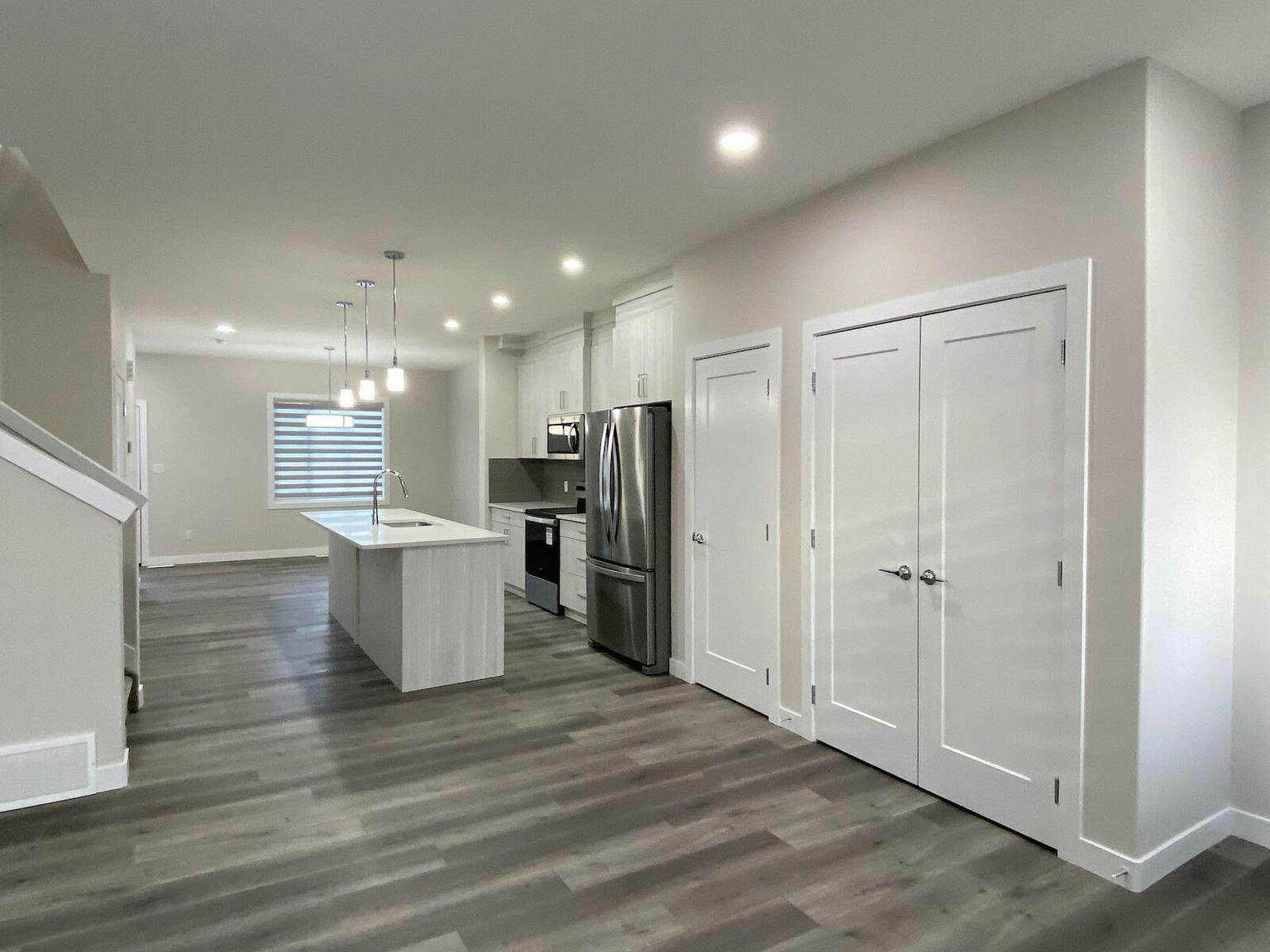 M-5050 Chappelle Road Southwest, Edmonton, AB, T6W 4H7 - 2