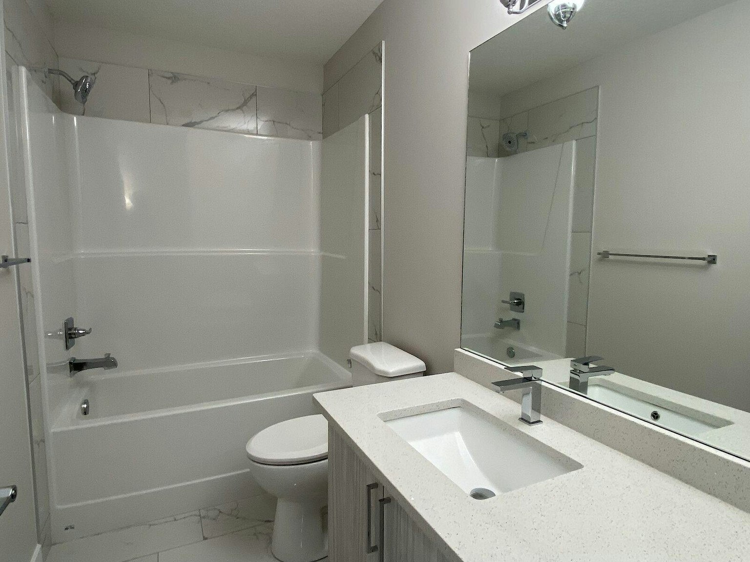 M-5050 Chappelle Road Southwest, Edmonton, AB, T6W 4H7 - 12