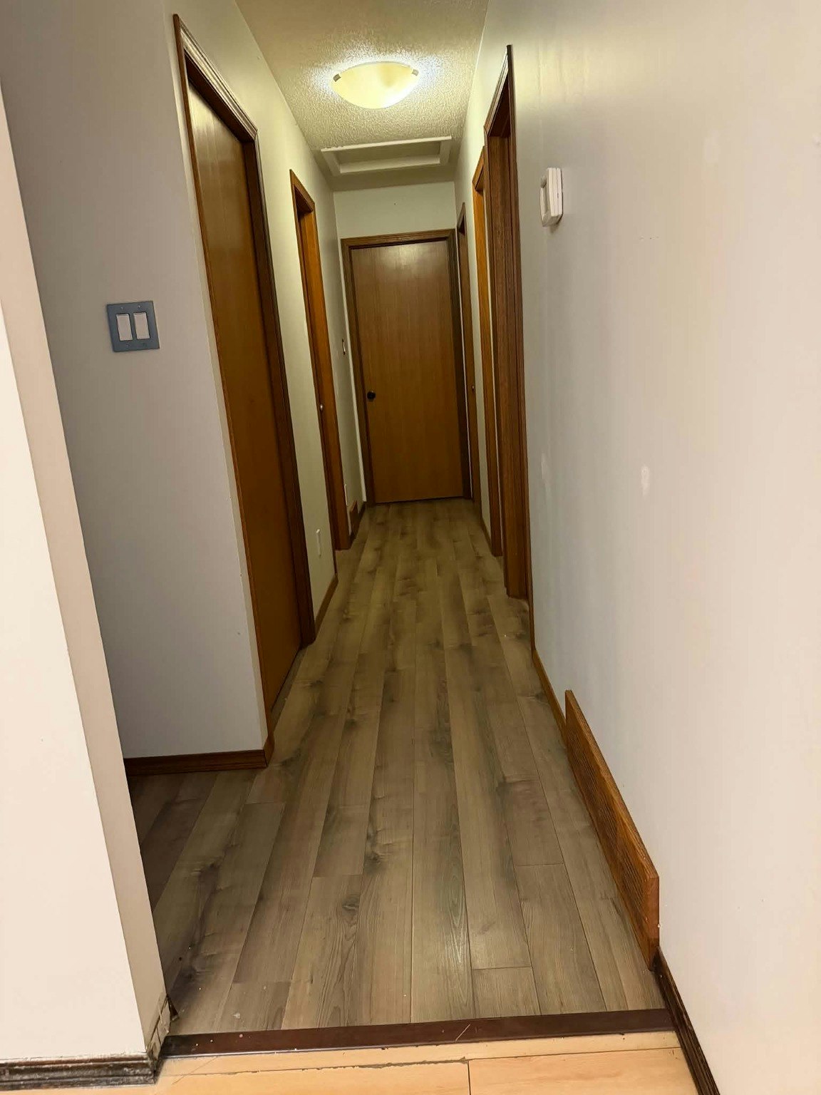 38 Cambridge Crescent, Saskatoon, SK, S7H 3P8 - 3