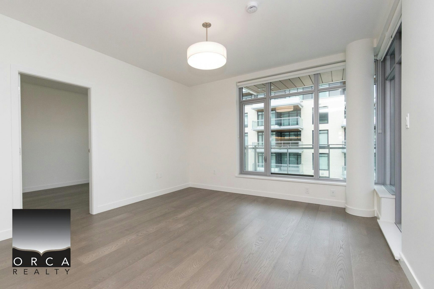 785 Harbour Way, North Vancouver, BC, V7P 0G3 - 6