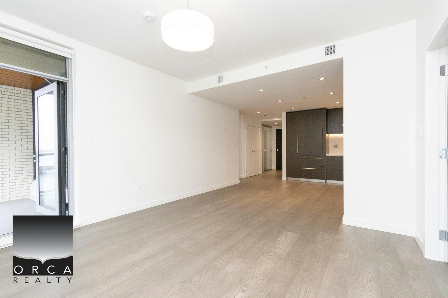 785 Harbour Way, North Vancouver, BC, V7P 0G3 - 11