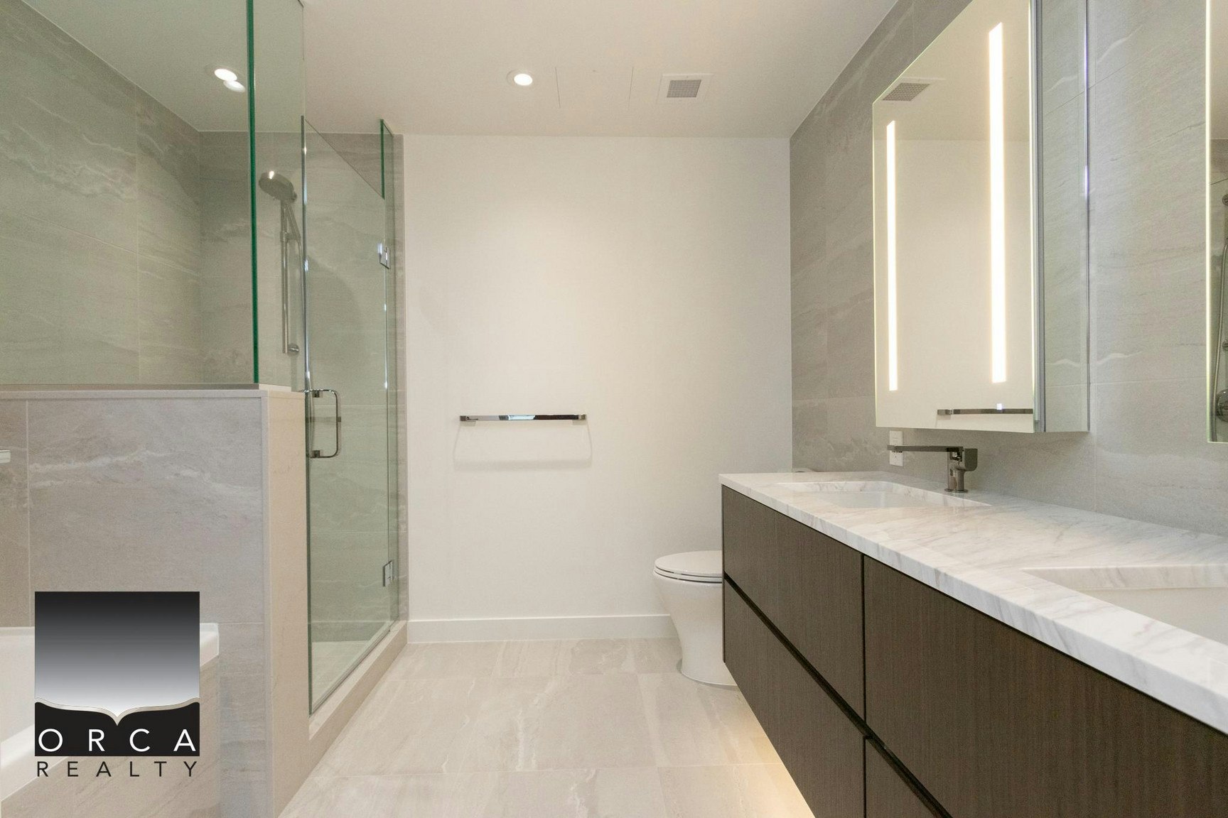 785 Harbour Way, North Vancouver, BC, V7P 0G3 - 13
