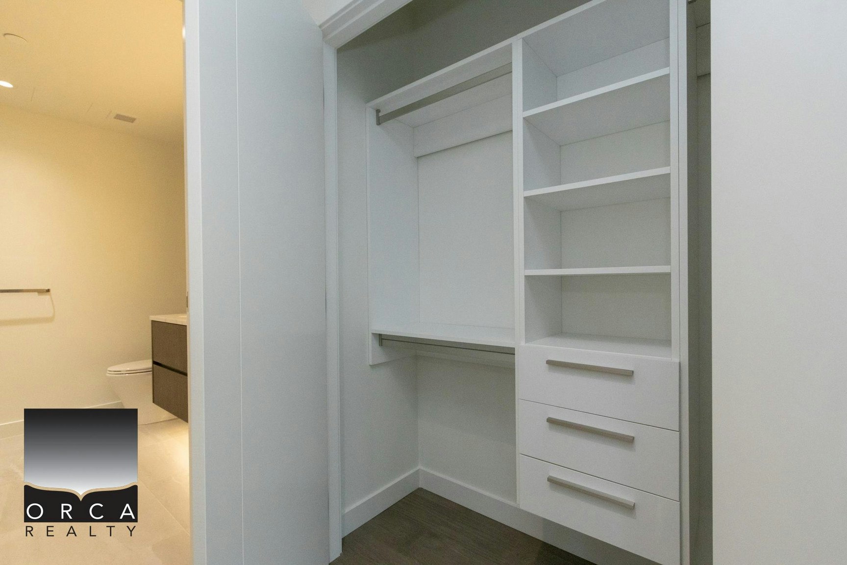 785 Harbour Way, North Vancouver, BC, V7P 0G3 - 12