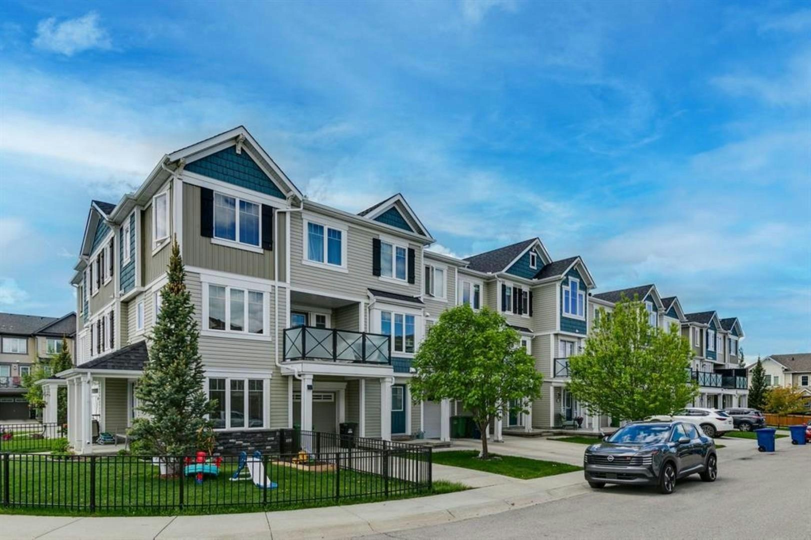 321 Windstone Gardens Sw, Airdrie, AB, T4B 3R5