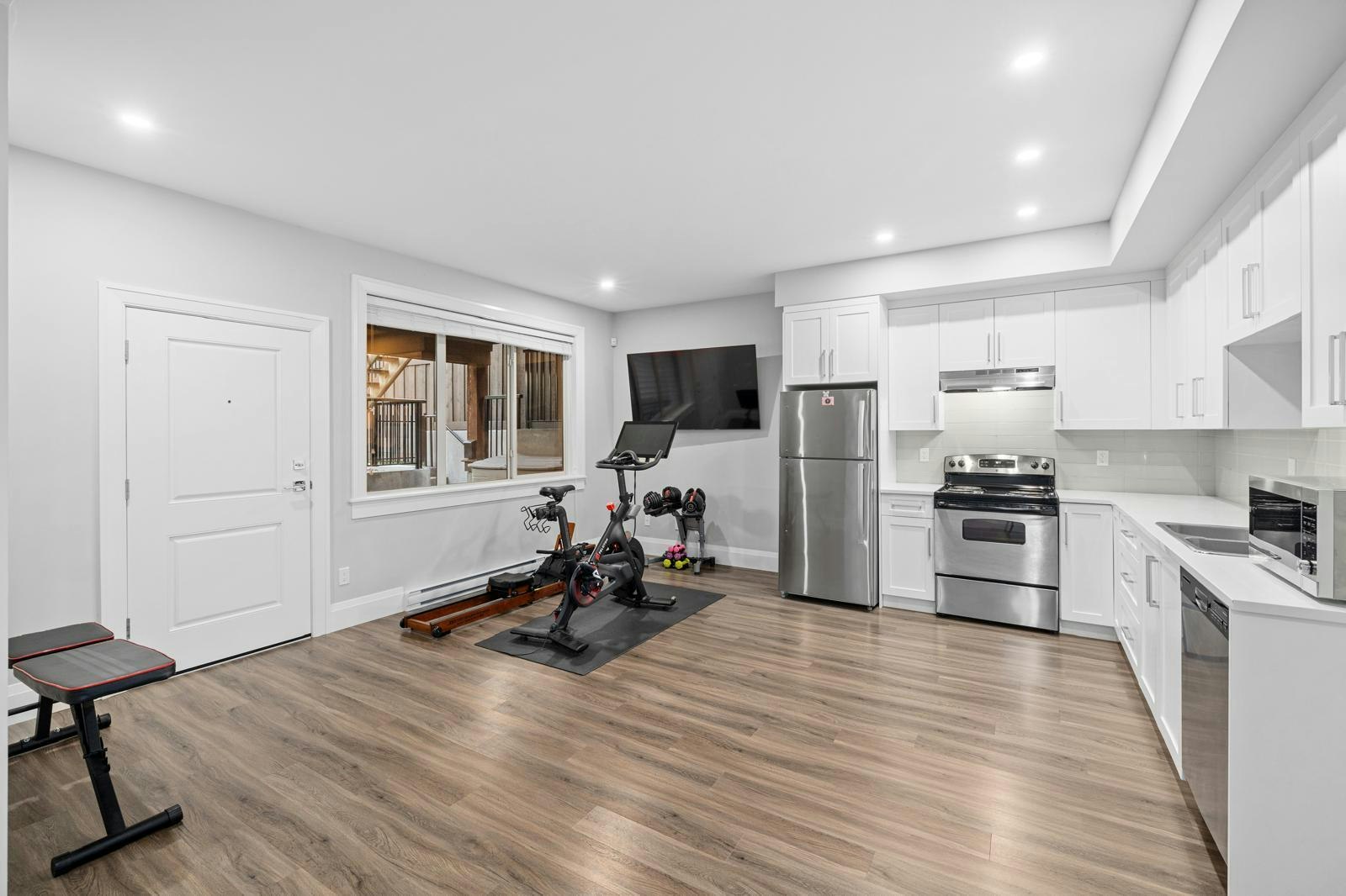Basement-3358 Ballard Avenue, Coquitlam, BC, V3B 0H3 - 4
