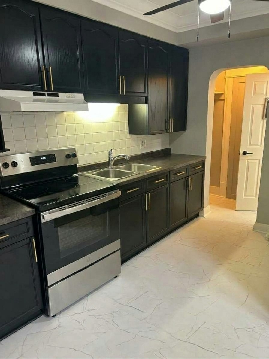 8-7 Centre Street, St. Catharines, ON, L2R 3A6 - 7