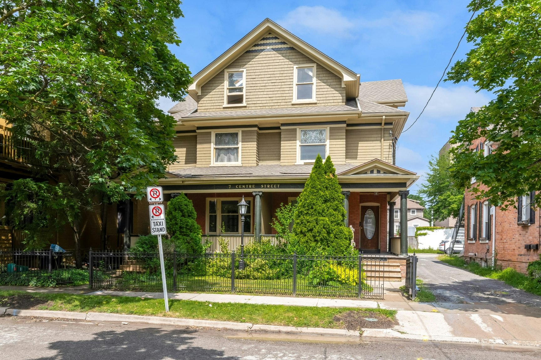 8-7 Centre Street, St. Catharines, ON, L2R 3A6 - 9