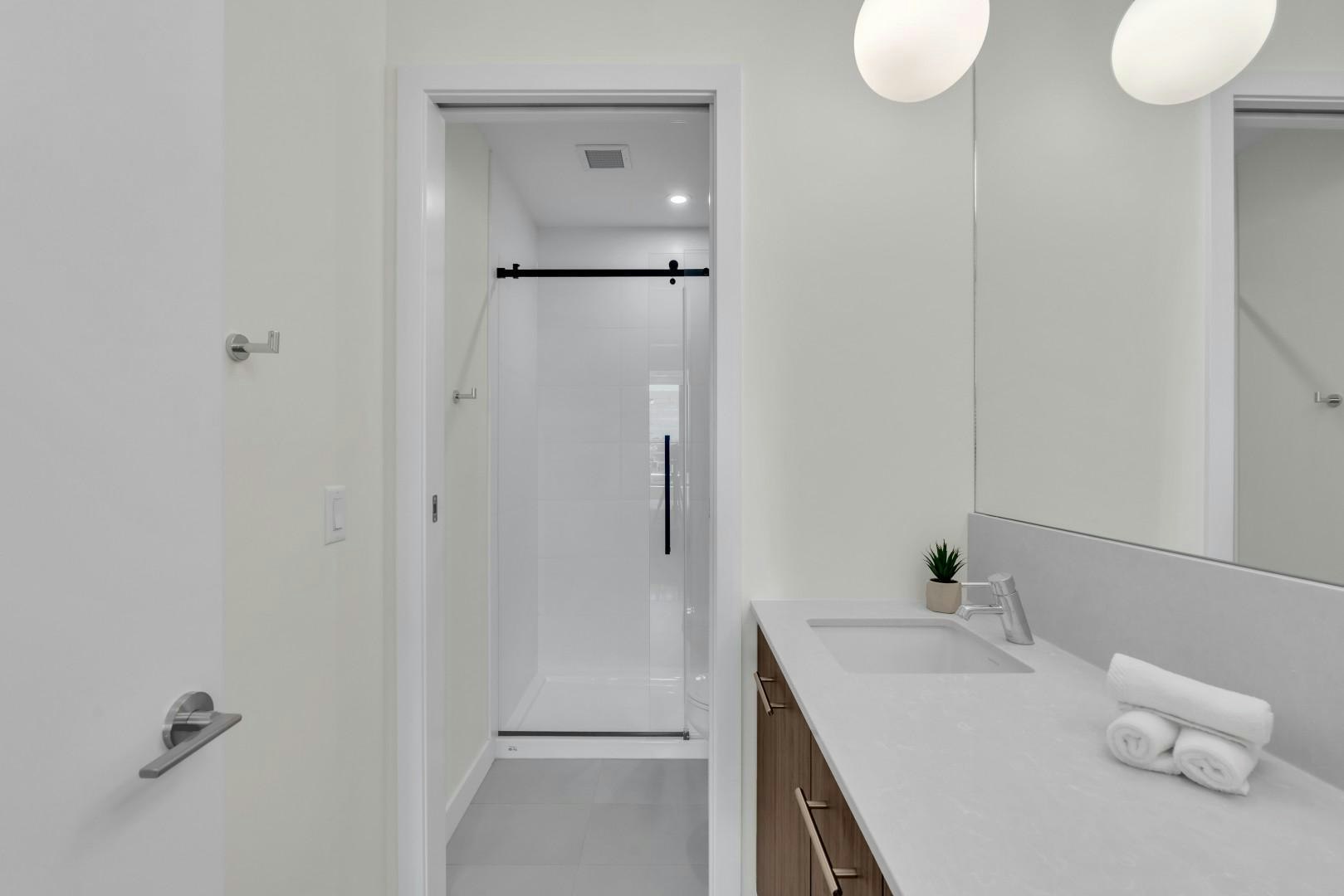 730 2 Avenue Sw, Calgary, AB, T2P 1R8 - 17
