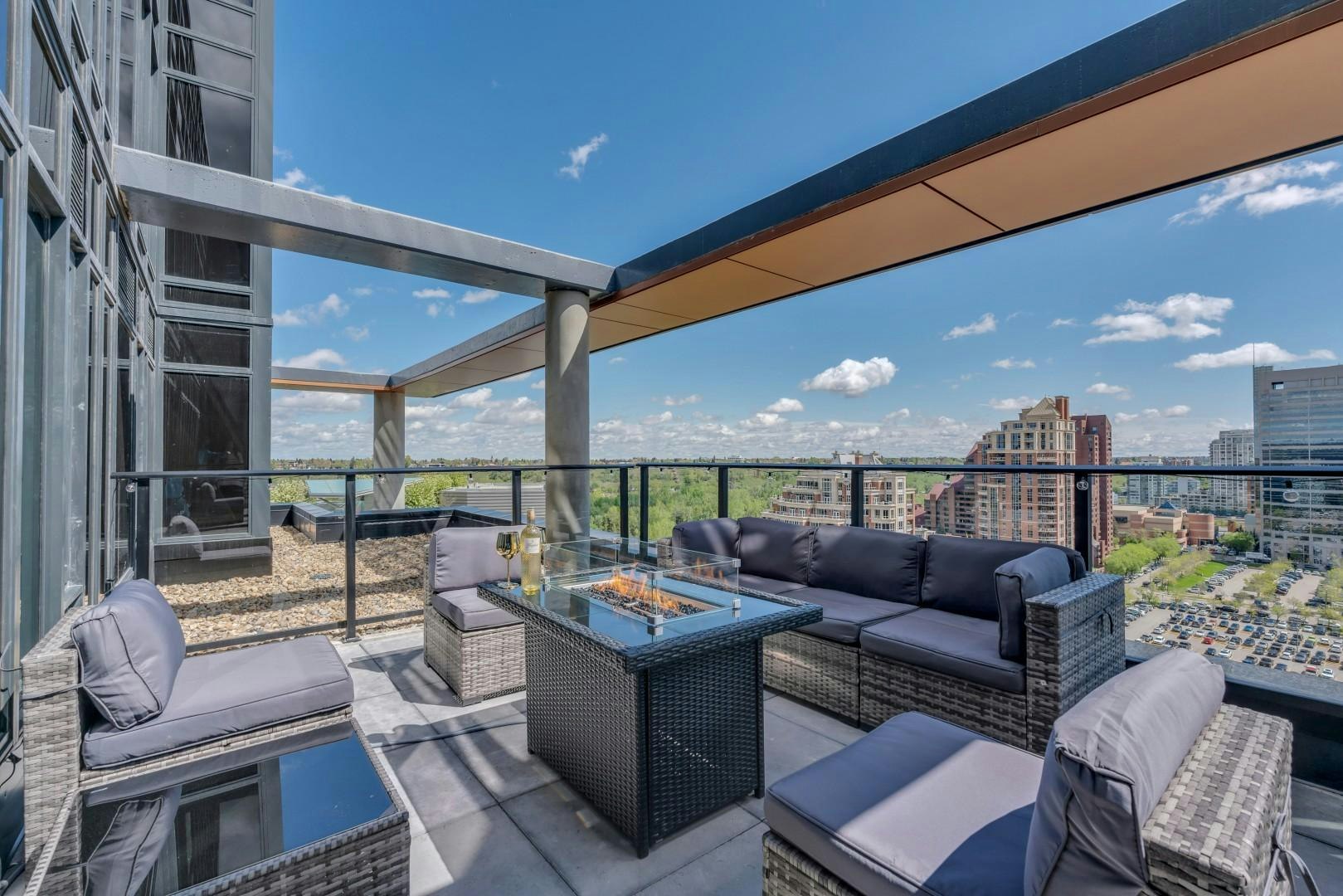 730 2 Avenue Sw, Calgary, AB, T2P 1R8 - 43