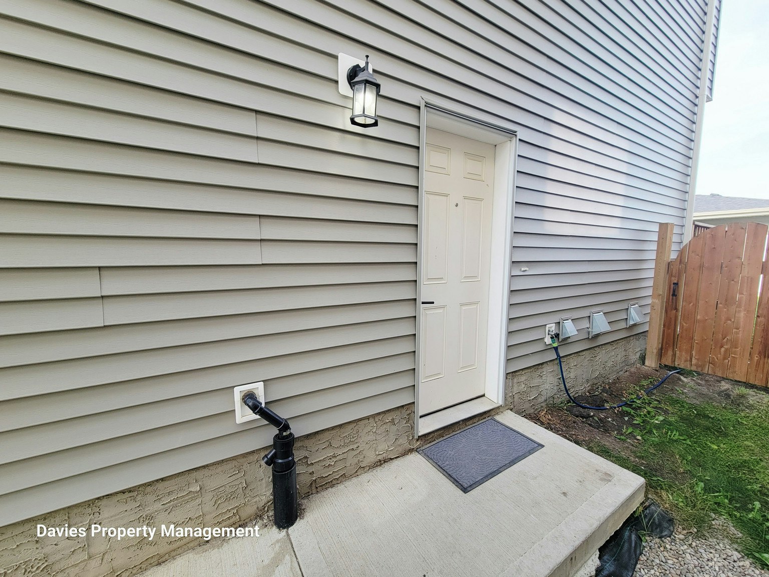 5080 Chappelle Road Southwest, Edmonton, AB, T6W 3H3 - 2