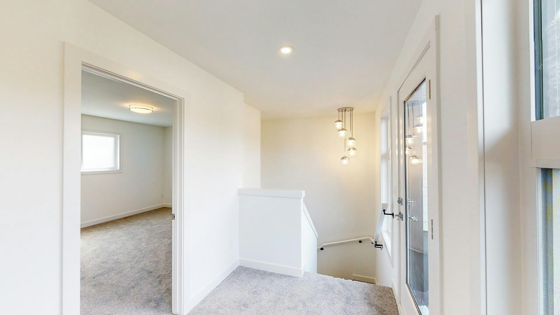 2104 13 Street NW, Calgary, AB, T2M 1T8 - 16