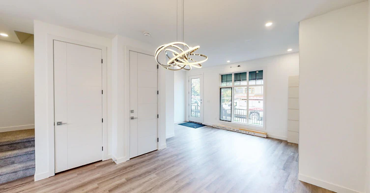 2104 13 Street NW, Calgary, AB, T2M 1T8 - 6