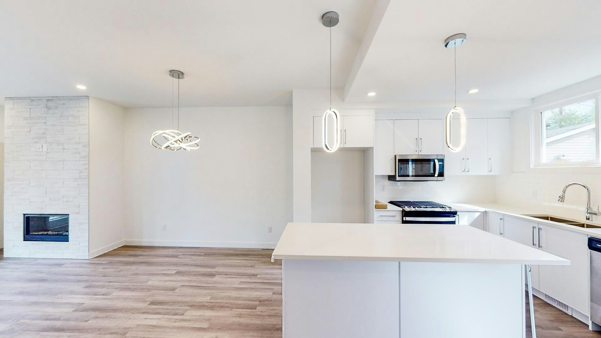 2104 13 Street NW, Calgary, AB, T2M 1T8 - 5