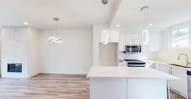 2104 13 Street NW, Calgary, AB, T2M 1T8 - 5