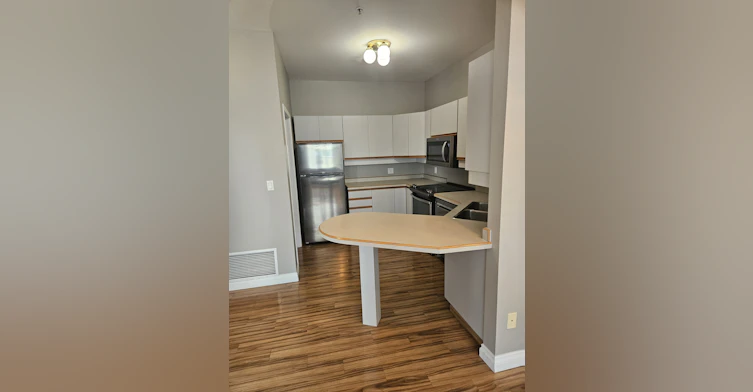 1867 Hamilton Street, Regina, SK, S4P 2C2 - 5