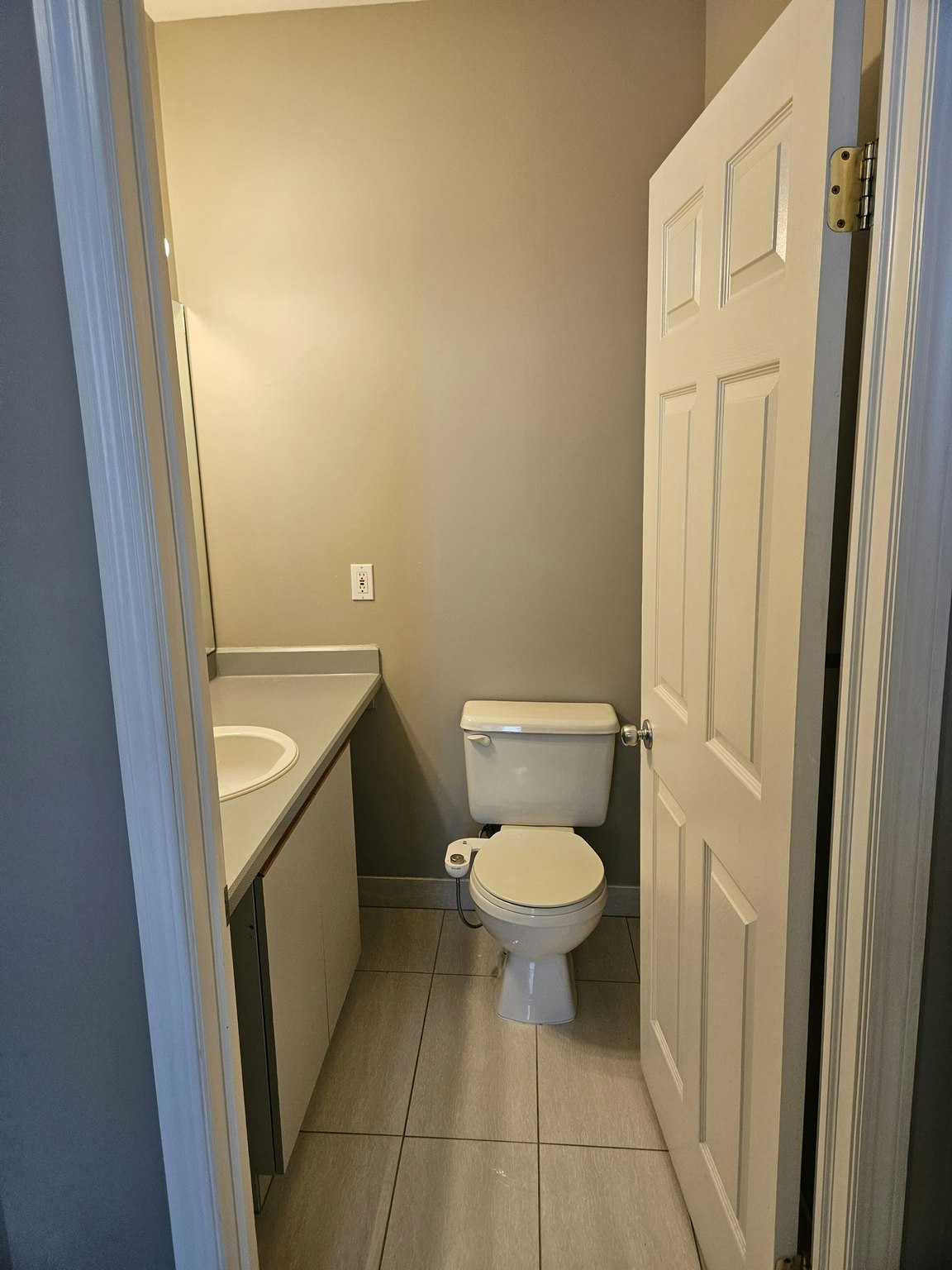 1867 Hamilton Street, Regina, SK, S4P 2C2 - 9
