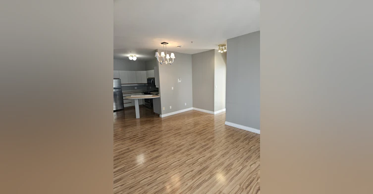 1867 Hamilton Street, Regina, SK, S4P 2C2 - 3