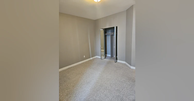 1867 Hamilton Street, Regina, SK, S4P 2C2 - 8