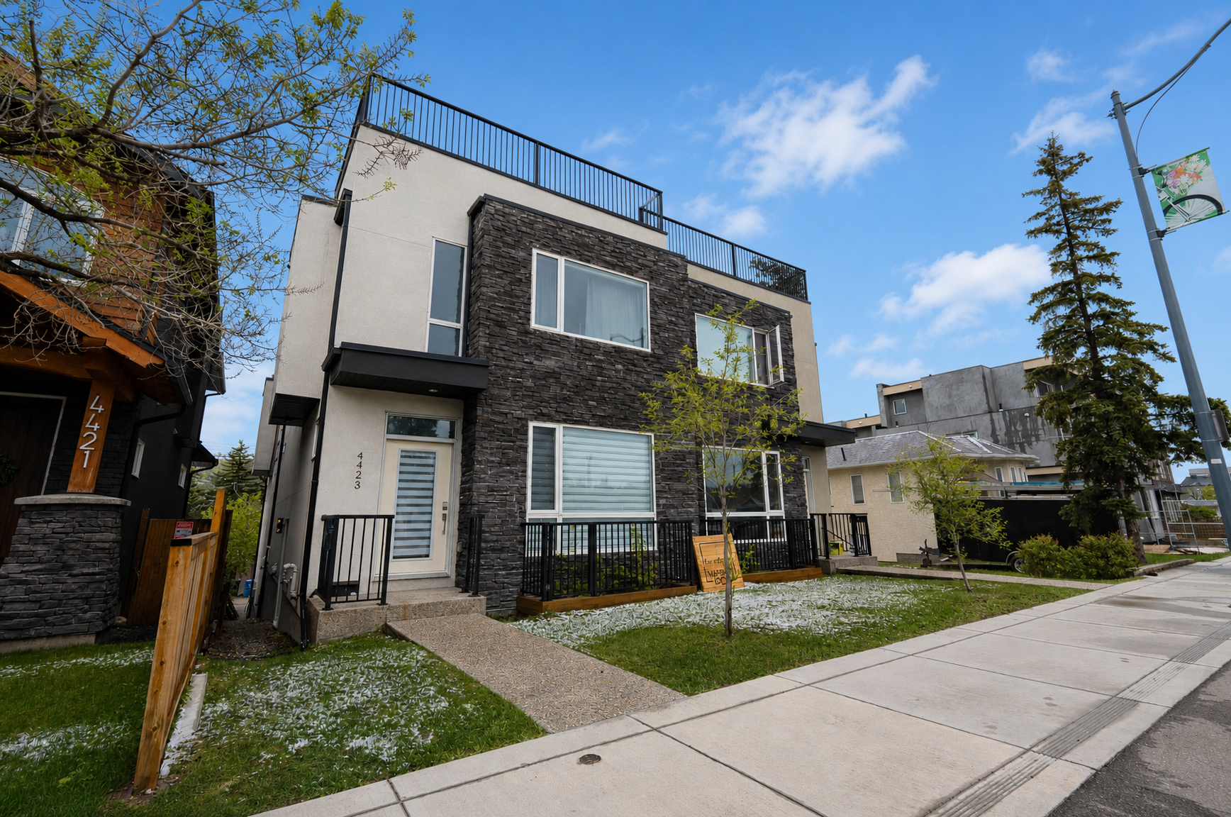 4-4423 Bowness Road Northwest, Calgary, AB, T3B 0A7 - 3