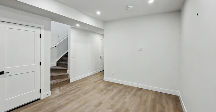 1B-45 Street Southwest, Calgary, AB, T3E 3T7 - 7