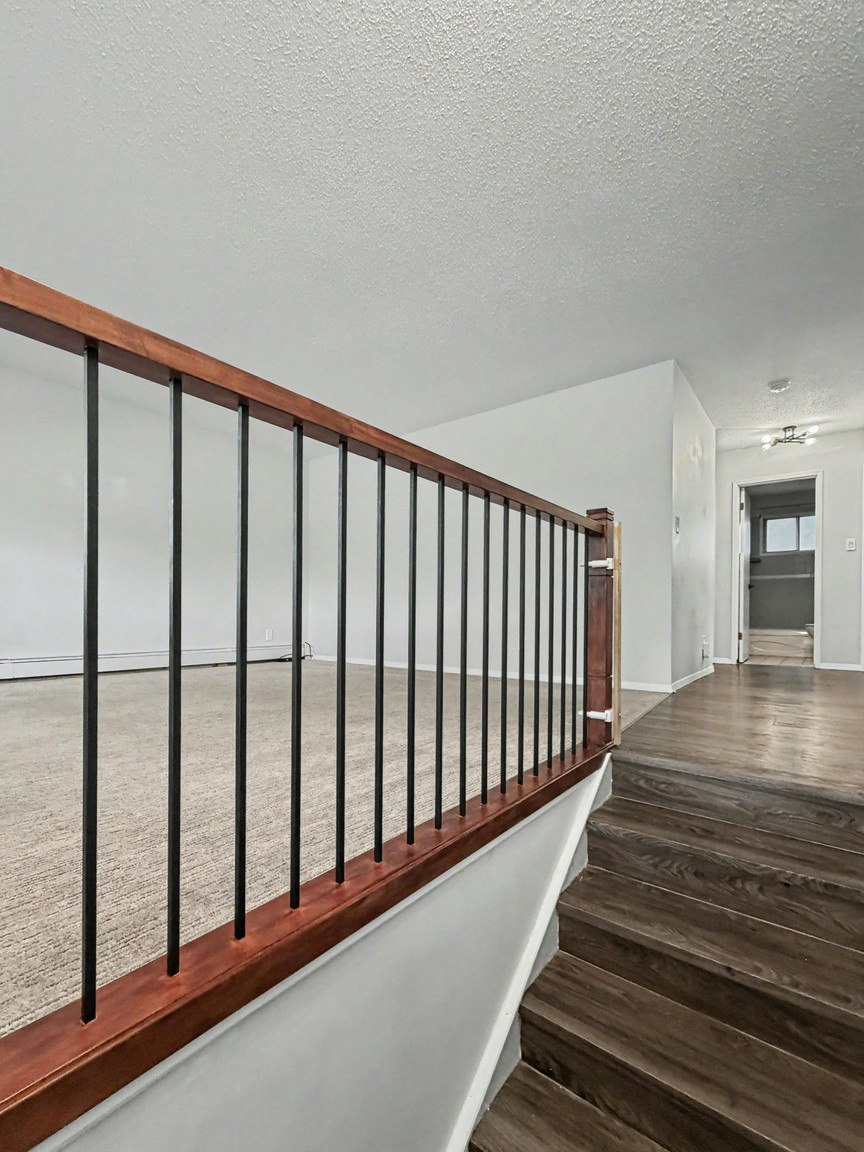 15 Upper-15 Galbraith Drive Southwest, Calgary, AB, T3E 4Z5 - 24