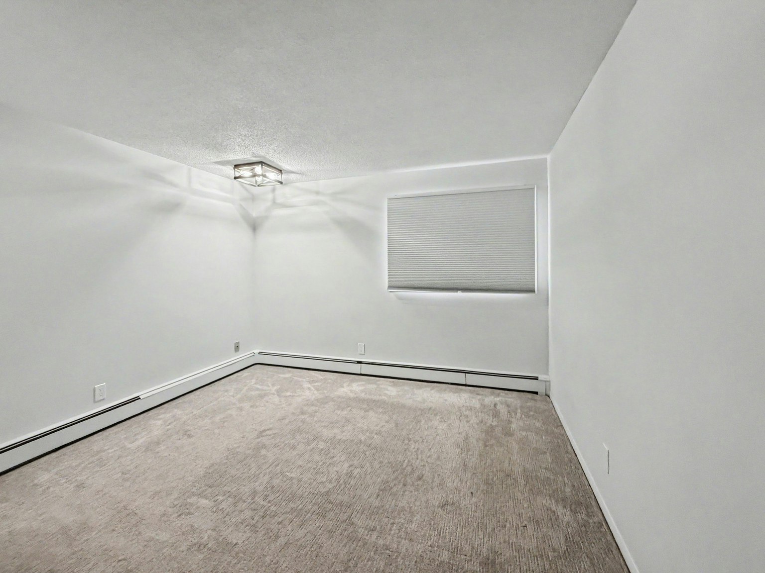 15 Upper-15 Galbraith Drive Southwest, Calgary, AB, T3E 4Z5 - 12