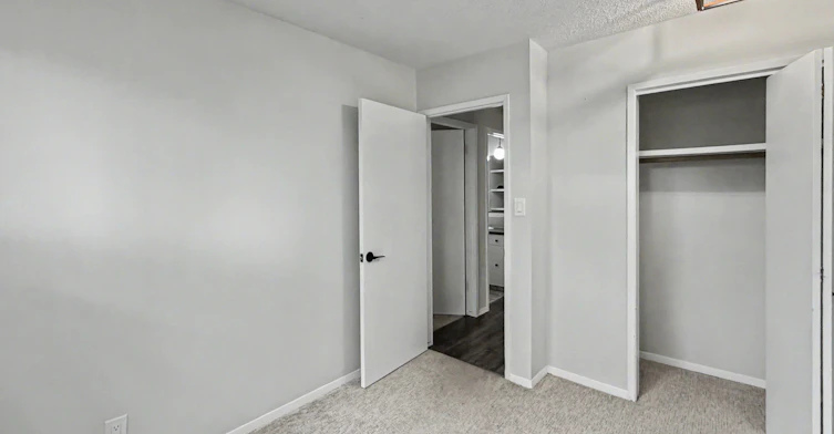 15 Upper-15 Galbraith Drive Southwest, Calgary, AB, T3E 4Z5 - 20