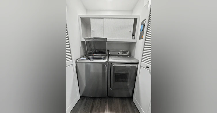 15 Upper-15 Galbraith Drive Southwest, Calgary, AB, T3E 4Z5 - 22