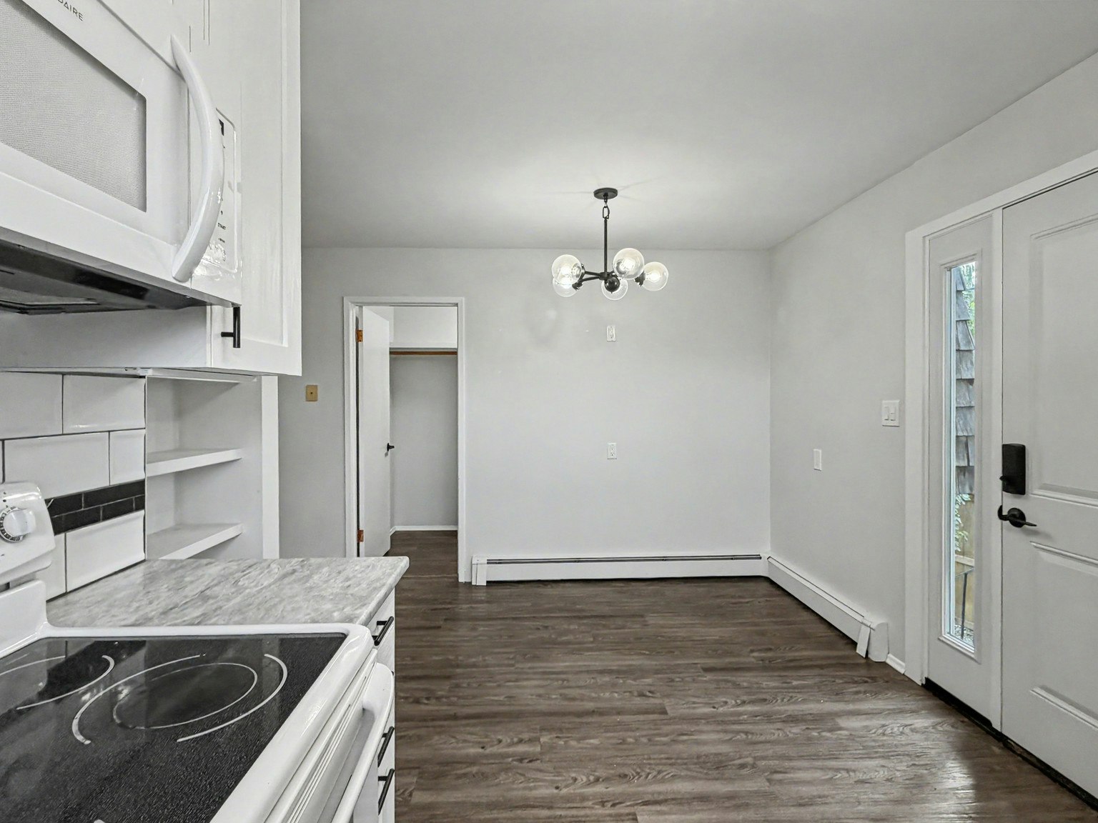 15 Upper-15 Galbraith Drive Southwest, Calgary, AB, T3E 4Z5 - 14