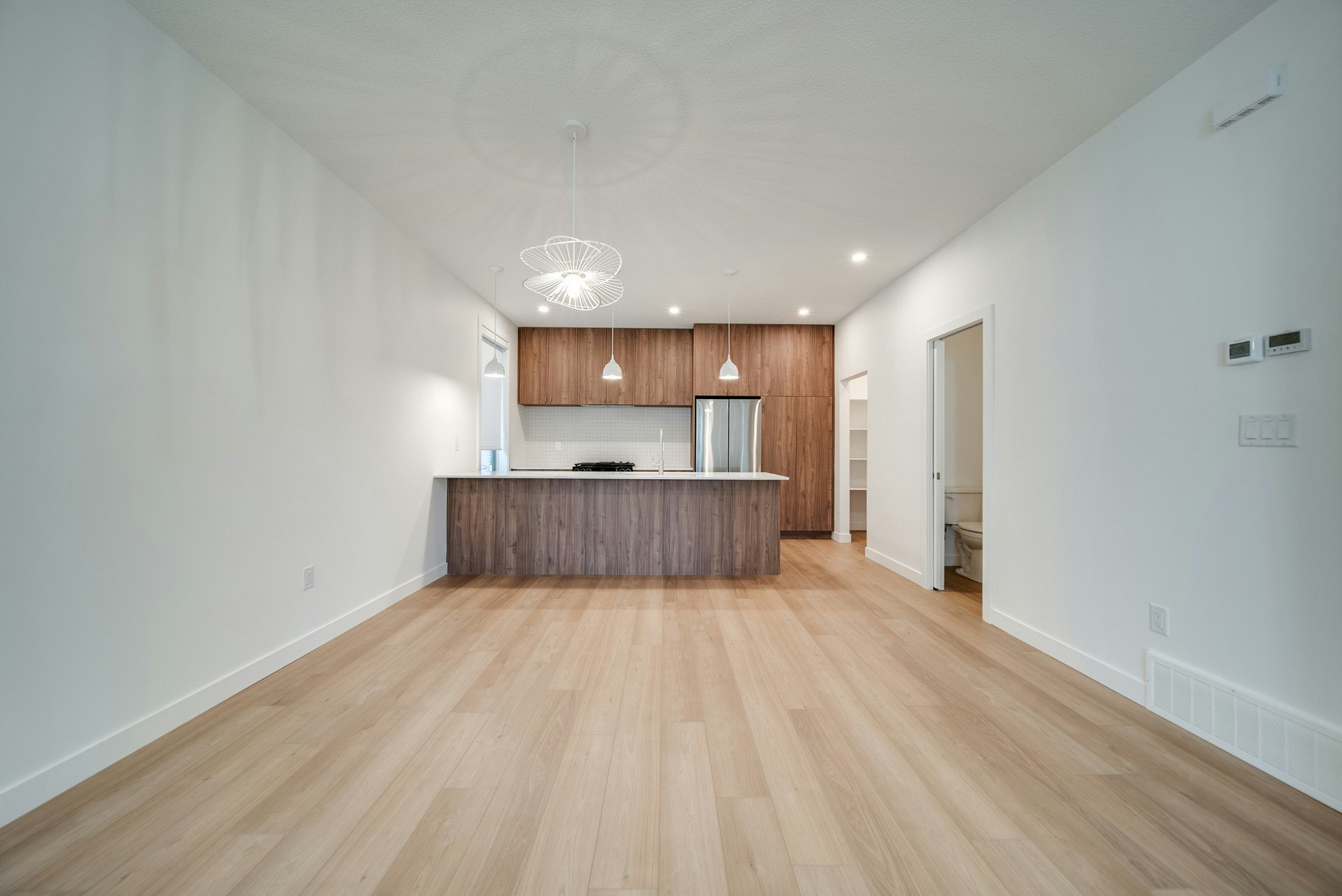 11315 58 Avenue Northwest, Edmonton, AB, T6H 0X8 - 8
