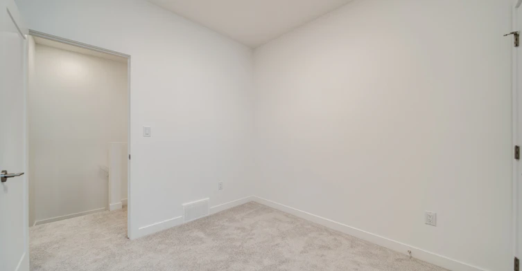 11315 58 Avenue Northwest, Edmonton, AB, T6H 0X8 - 20