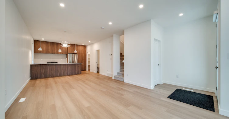 11315 58 Avenue Northwest, Edmonton, AB, T6H 0X8 - 3
