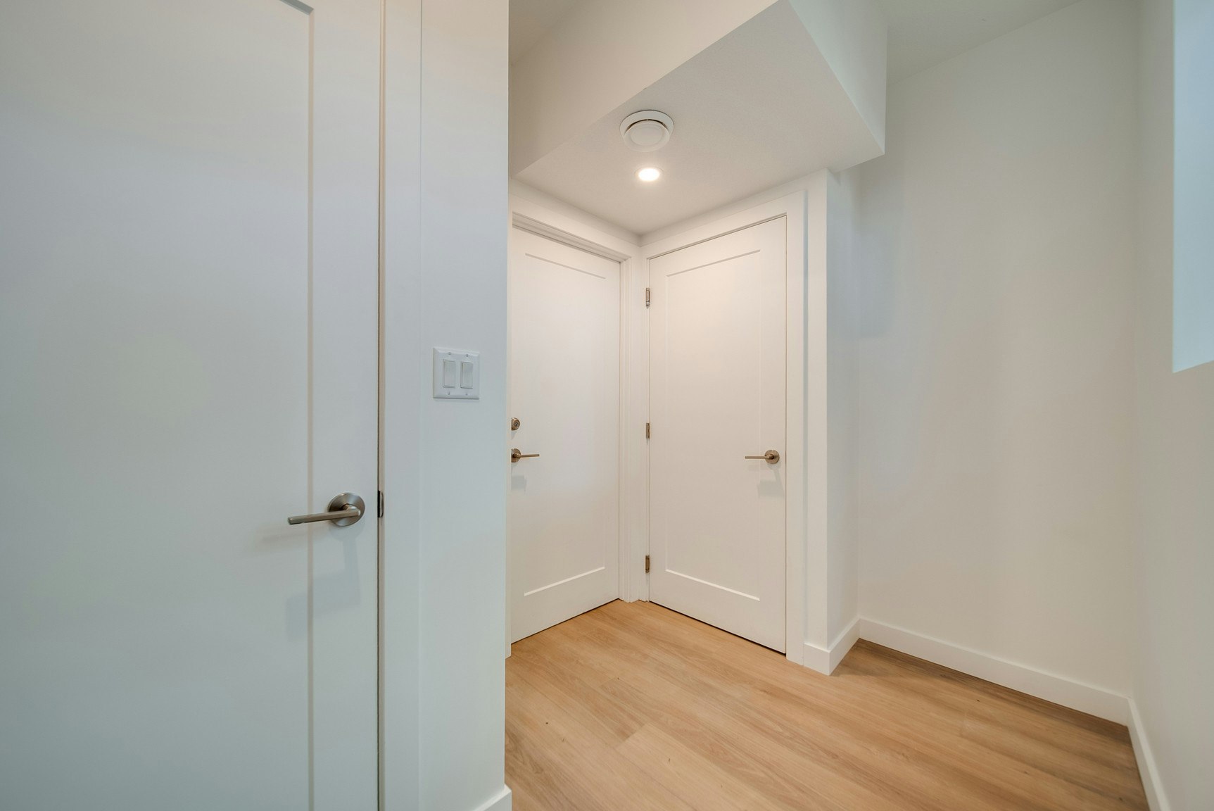 11315 58 Avenue Northwest, Edmonton, AB, T6H 0X8 - 7