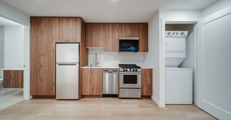 11315 58 Avenue Northwest, Edmonton, AB, T6H 0X8 - 3
