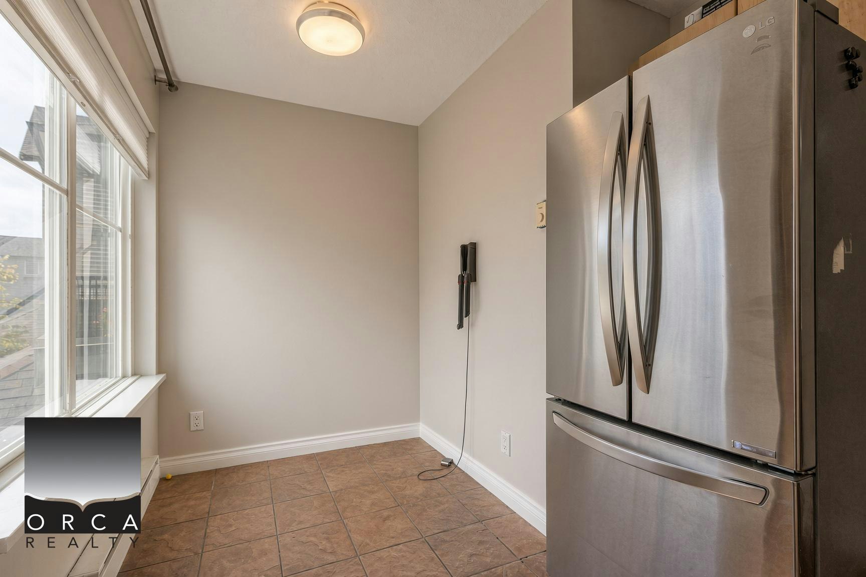 2488 Pitt River Road, Port Coquitlam, BC, V3C 6K8 - 6