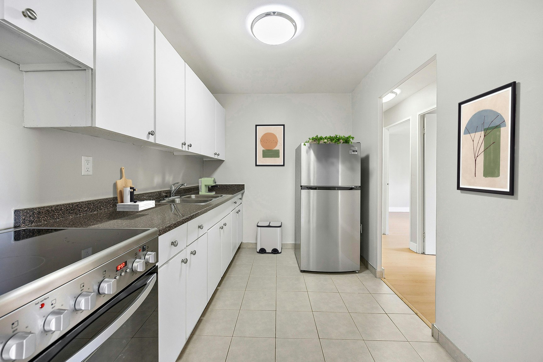 725-202-745 Wonderland Road South, London, ON, N6K 1M1 - 2
