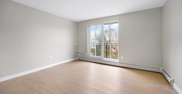 735-101-745 Wonderland Road South, London, ON, N6K 1M1 - 7
